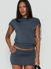 Leeah Backless Top Navy